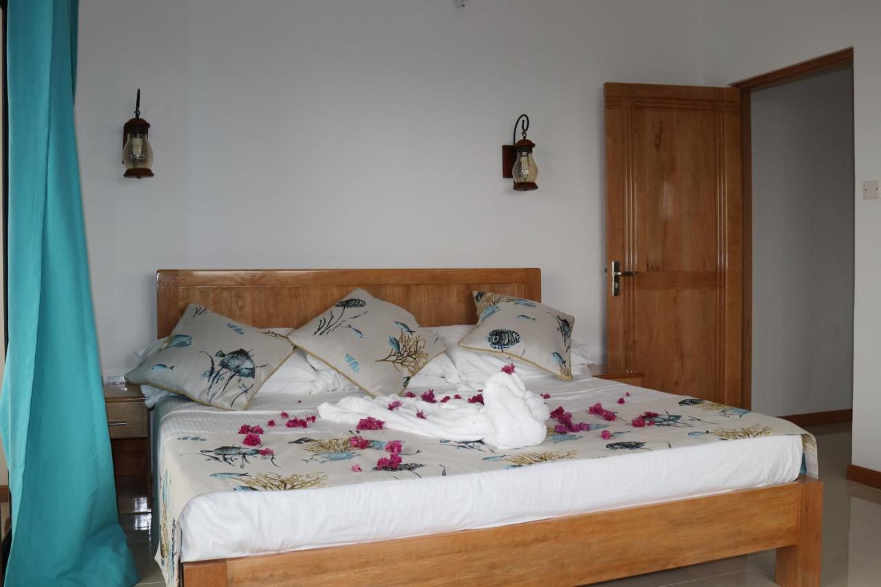 Tama'S Holiday Apartment Виктория Экстерьер фото